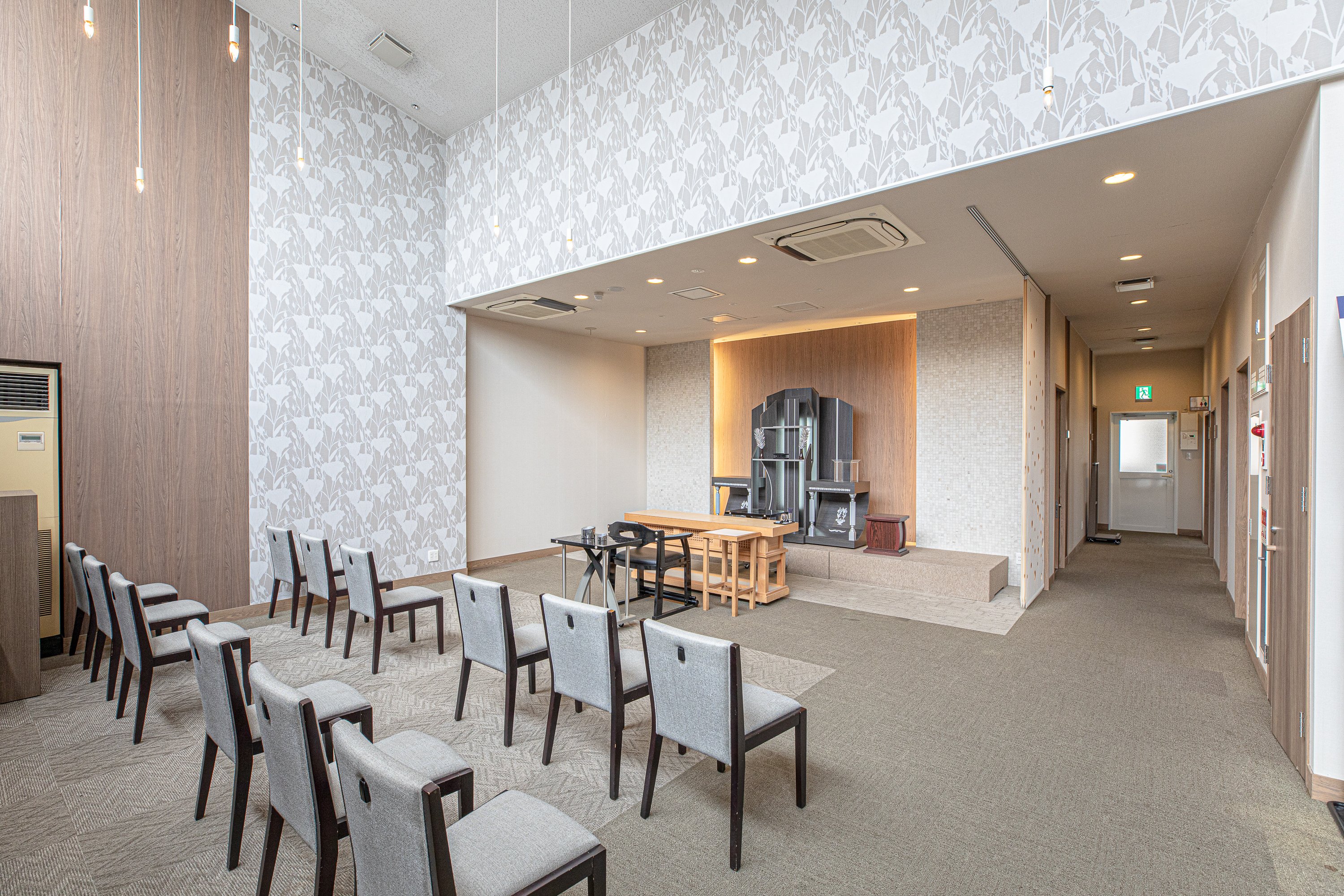豊川市金屋ホール 2枚目